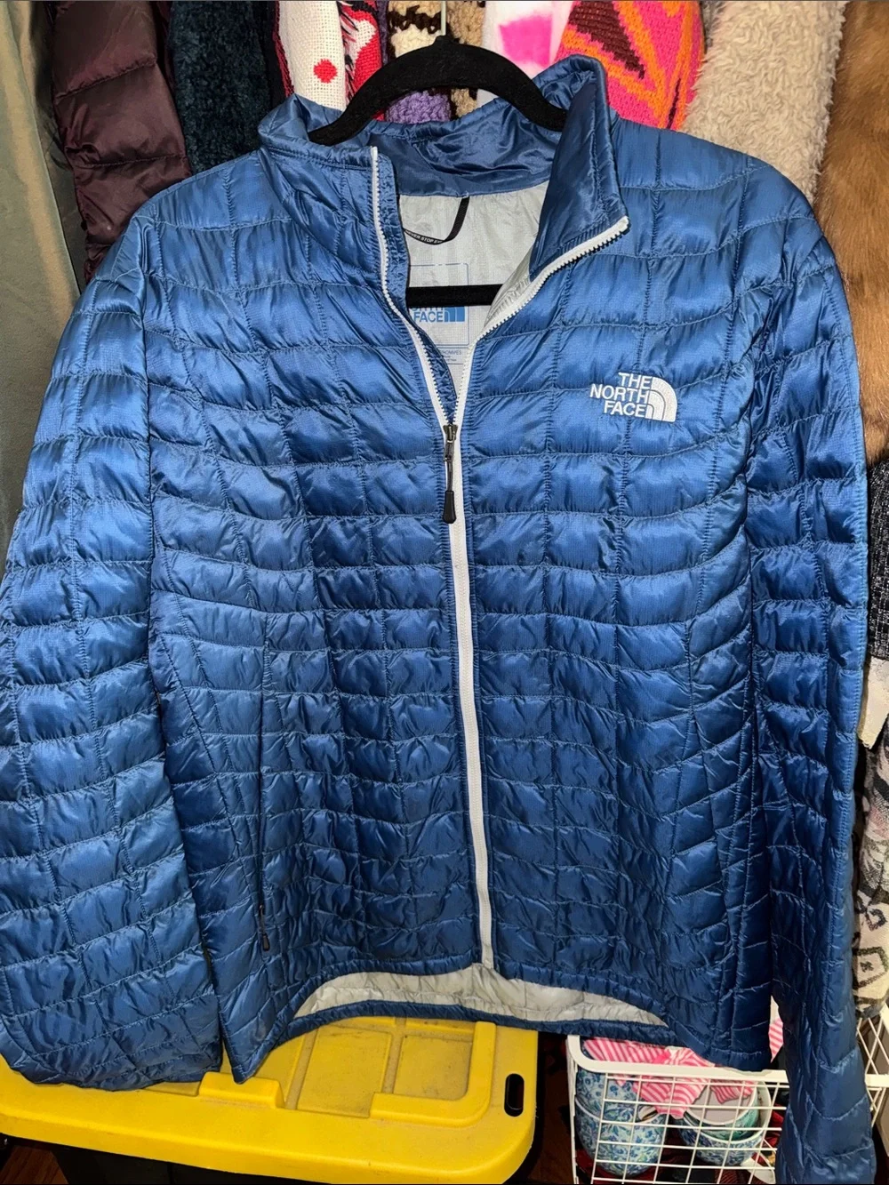 The North Face Men’s Blue Quilted Lightweight Puffer Jacket
